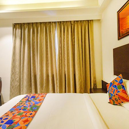 Fabhotel Prime Prowell Crown - Nr Tcs Deccan Park, Hitech City Hyderabad Exterior foto