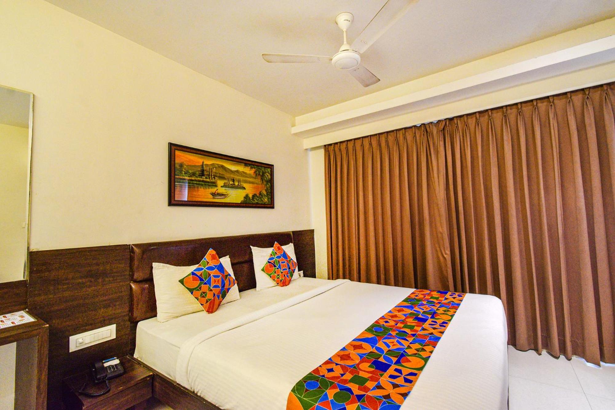 Fabhotel Prime Prowell Crown - Nr Tcs Deccan Park, Hitech City Hyderabad Exterior foto